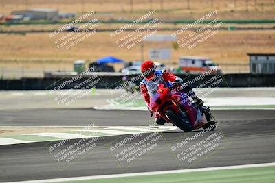 media/Sep-07-2025-TrackXperience (Sun) [[ee17e62fad]]/Level 3/Session 4 (Lower Chicane)/